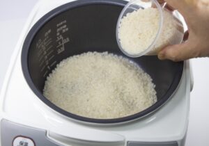 炊飯器